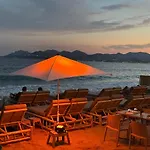 公寓 Reflets D'azur - Vue Mer, Plage, Neuf, Moderne 戛纳